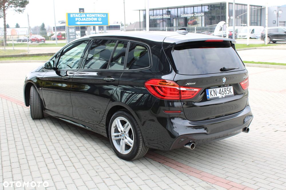 BMW Seria 2 220d xDrive Sport-Aut M Sport - 10