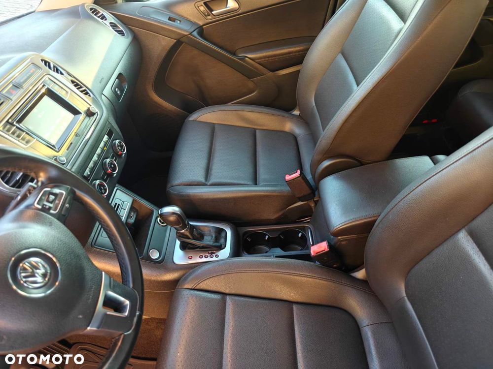 Volkswagen Tiguan - 19