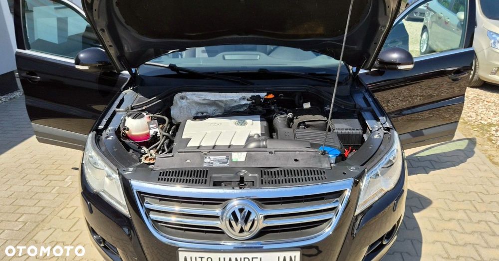 Volkswagen Tiguan - 36