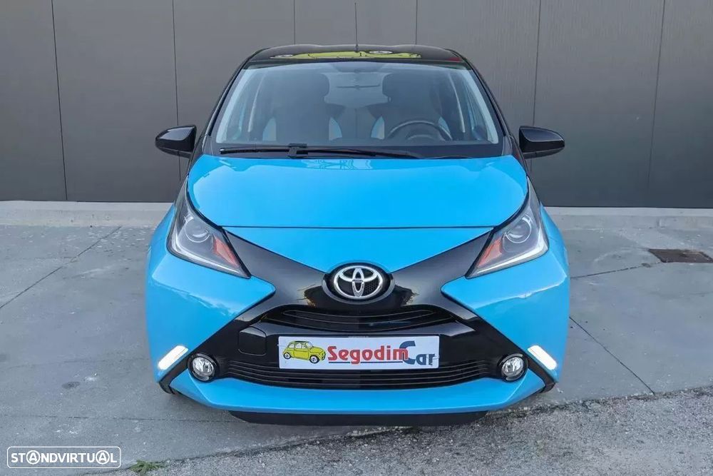 Toyota Aygo 1.0 X-Play+AC+X-Touch - 2