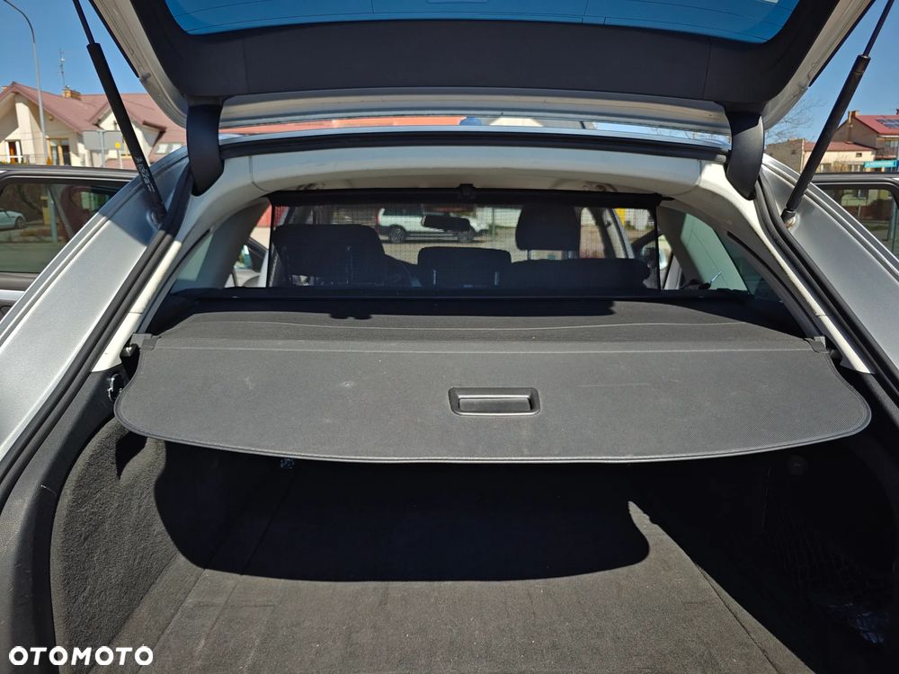 Audi A4 Avant 2.0 TDI DPF - 13