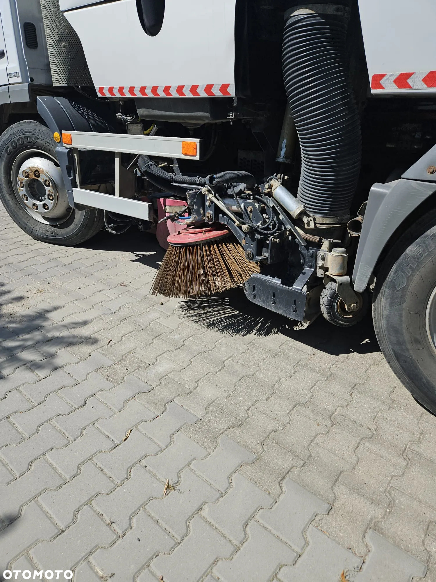 Mercedes-Benz ATEGO - 8