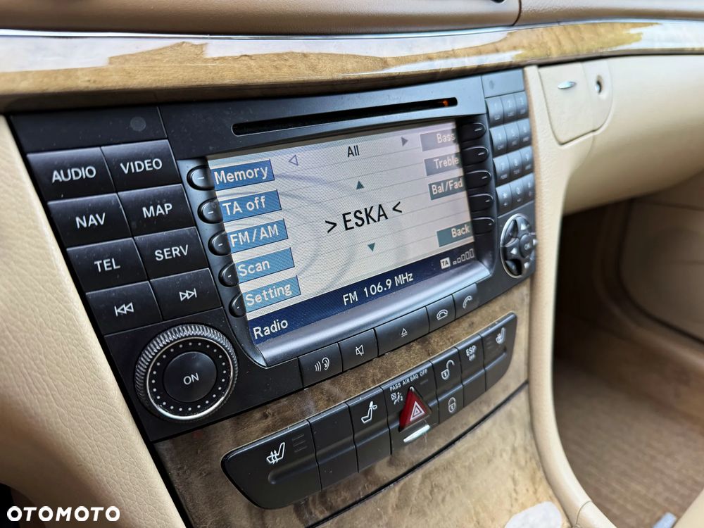 Mercedes-Benz Klasa E 220 CDI Automatik Avantgarde BusinessEDITION - 12