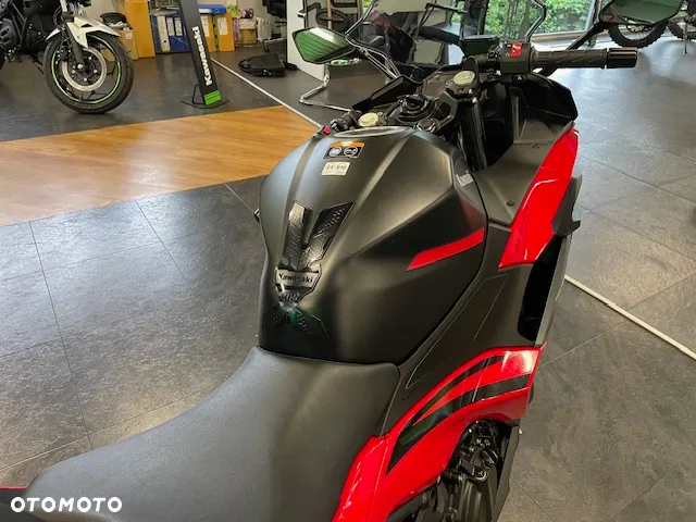 Kawasaki Ninja - 5