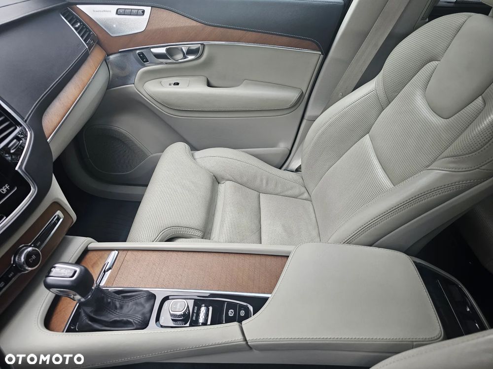 Volvo XC 90 T6 AWD Inscription 7os - 31