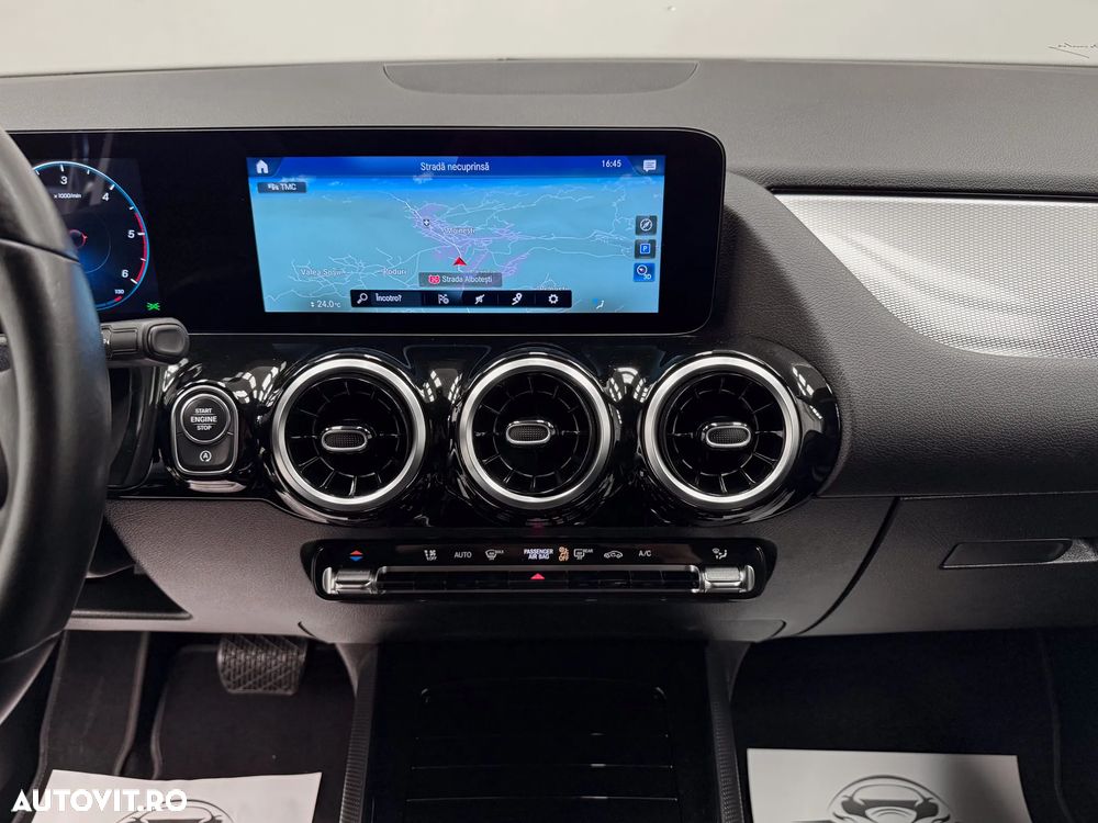 Mercedes-Benz GLA 180 d 8G-DCT Style - 28