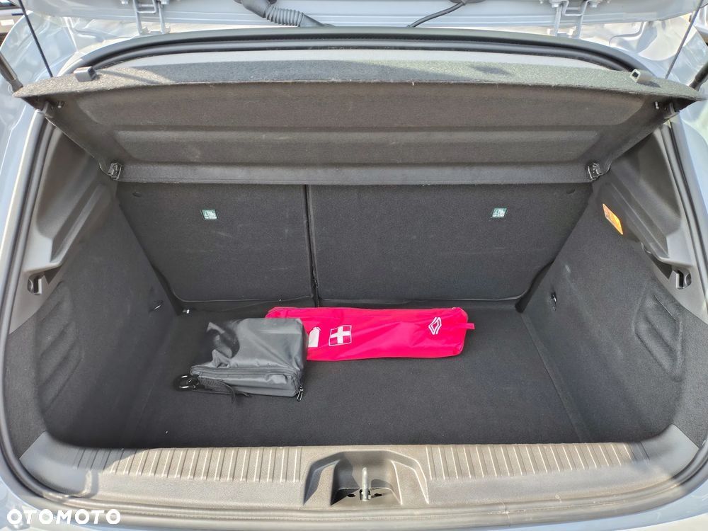 Renault Clio - 13