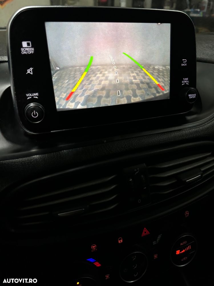 Fiat Tipo 1.3 MultiJet Lounge - 12