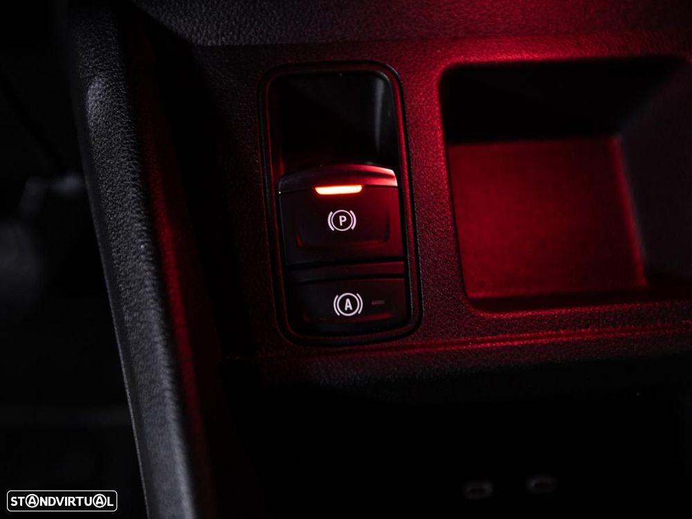 Renault 5 E-Tech 52 kWh Iconic Cinq Autonomia Conforto - 23