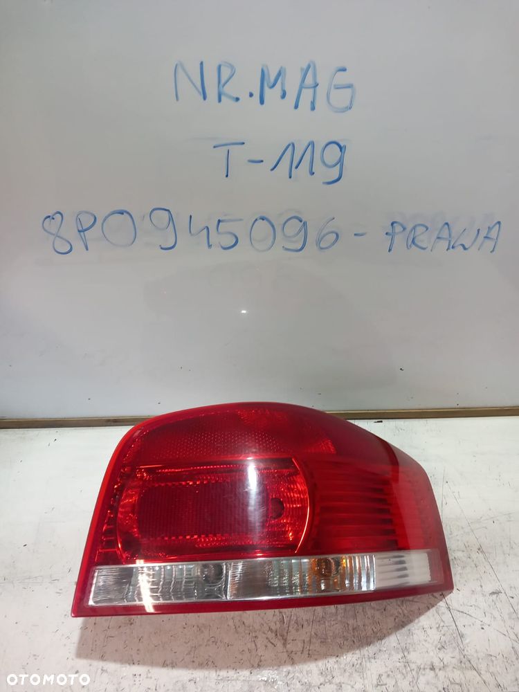 LAMPA PRAWA TYŁ AUDI A3 8P 8P0945096 - 1