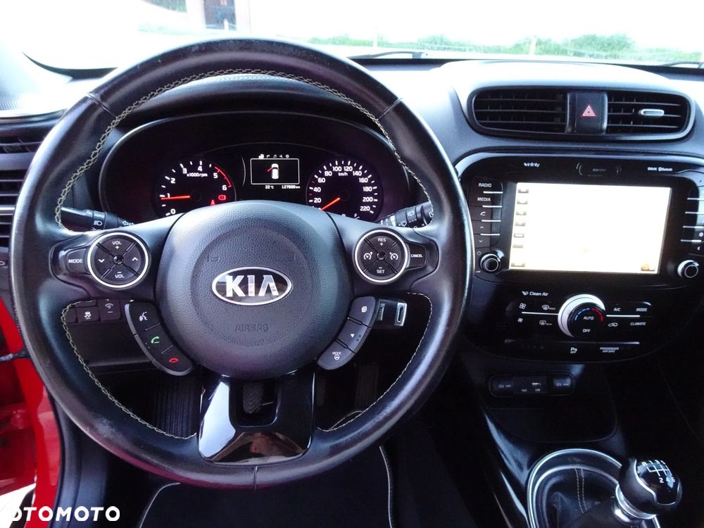 Kia Soul 1.6 CRDI XL - 21