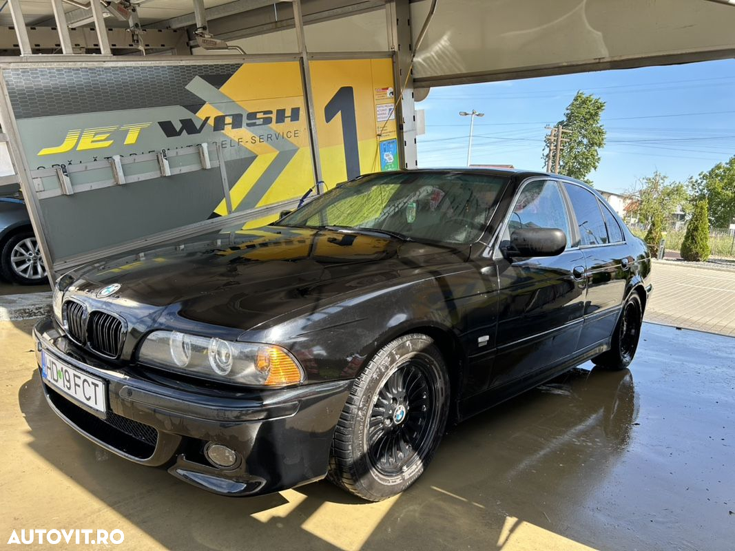 BMW Seria 5 530dA touring - 4