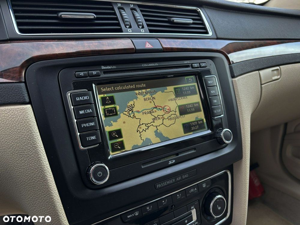 Skoda Superb 2.0 TDI Elegance DSG - 15