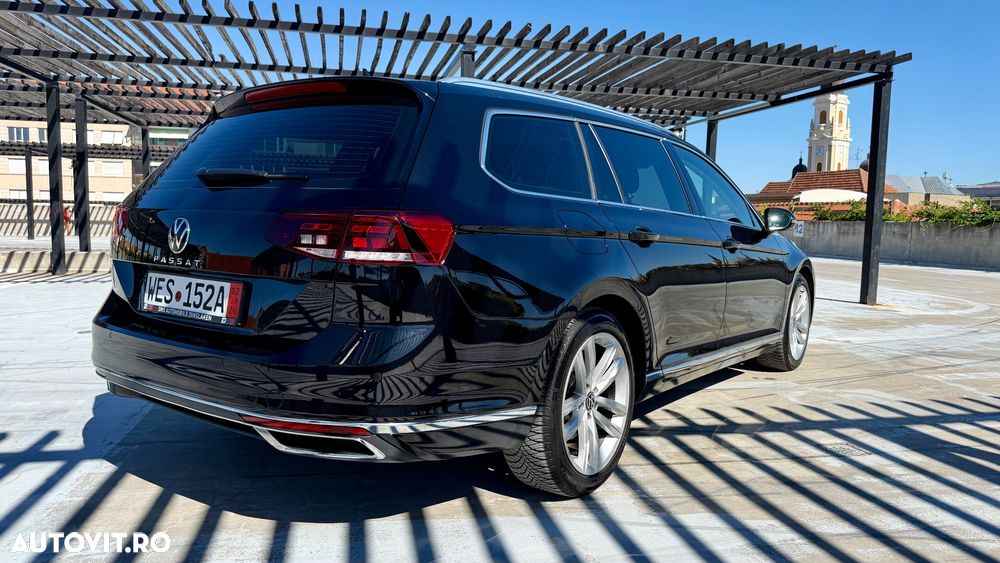 Volkswagen Passat 2.0 TDI SCR DSG Trendline - 4