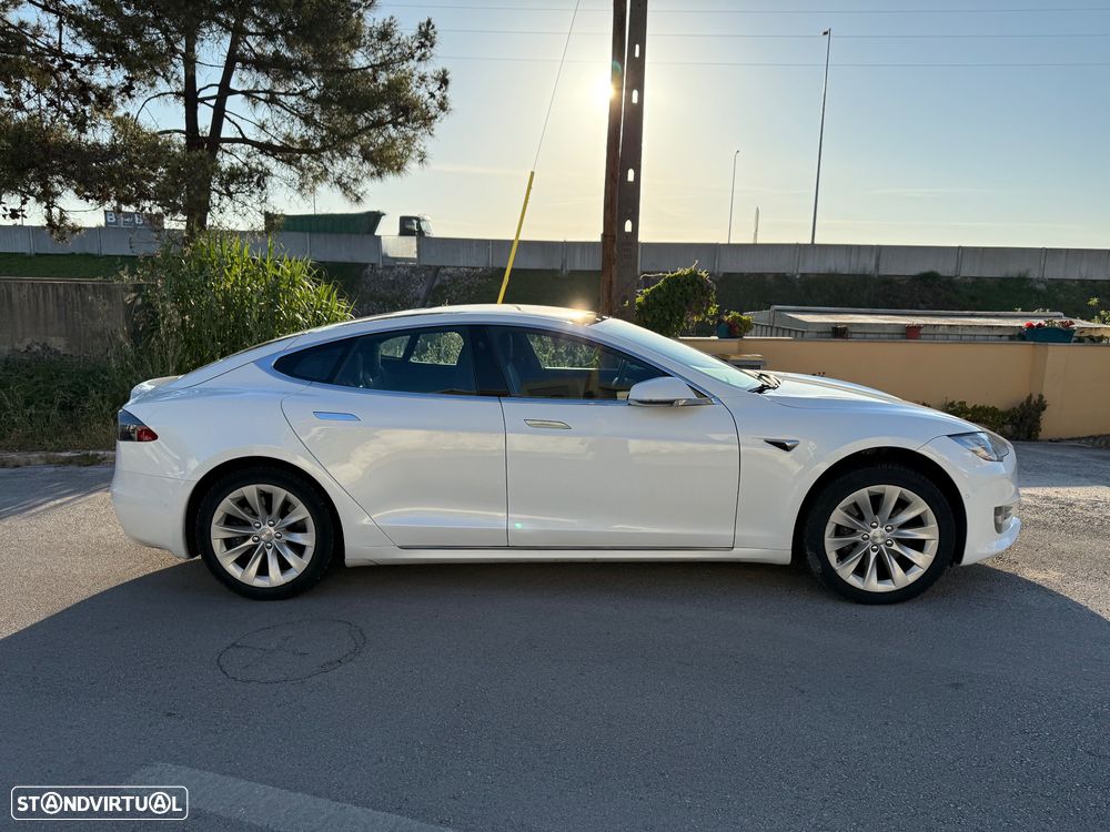 Tesla Model S Long Range AWD - 4