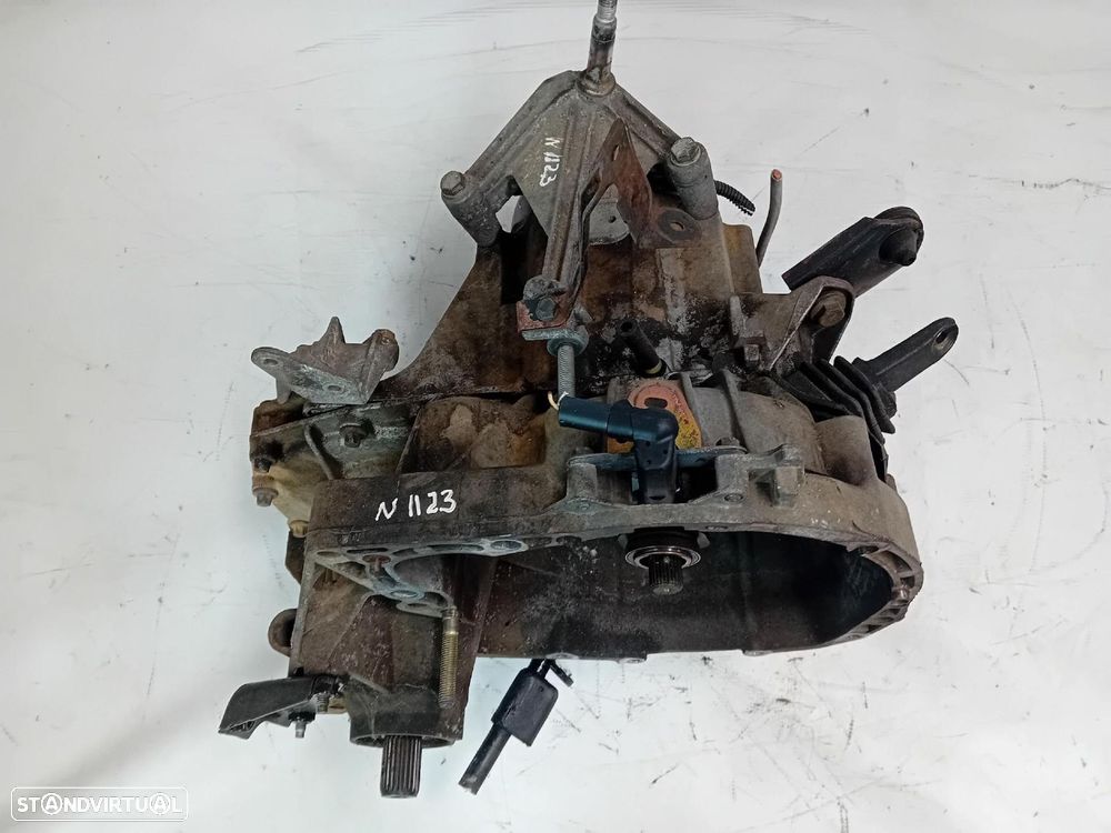 Caixa de velocidades manual RENAULT Clio II Société (SB0/1/2_) - 5