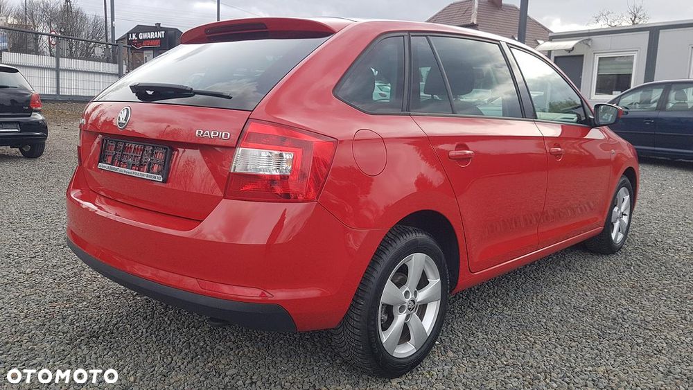 Skoda RAPID 1.4 TSI DSG Ambition - 5