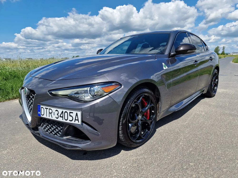 Alfa Romeo Giulia 2.9 Bi Turbo V6 Quadrifoglio - 2