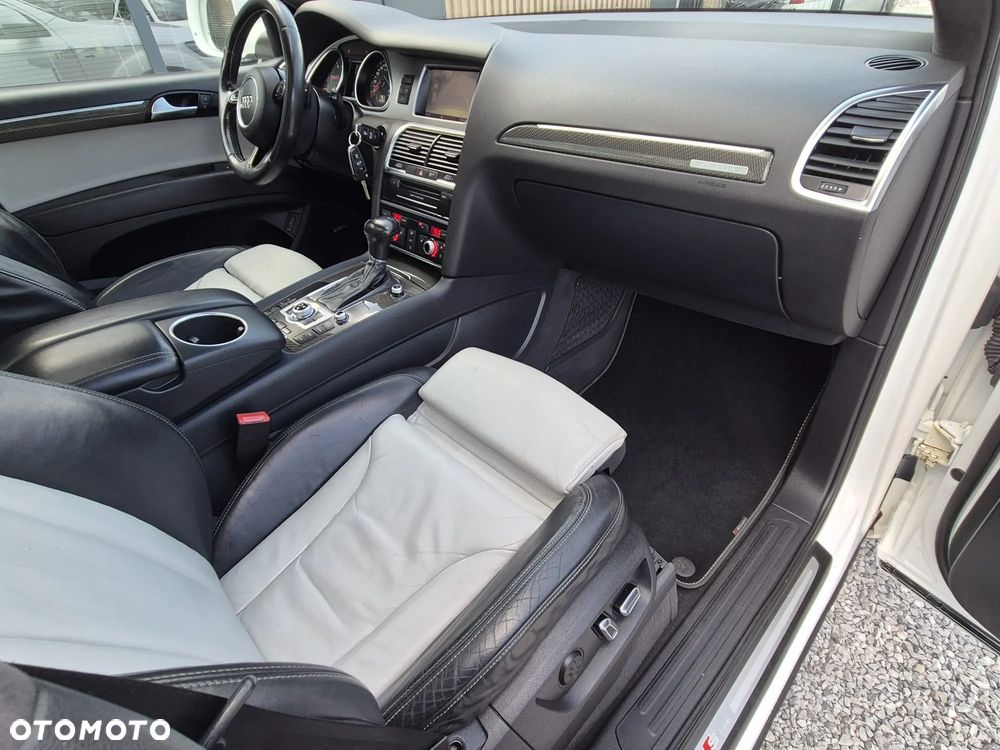 Audi Q7 - 35