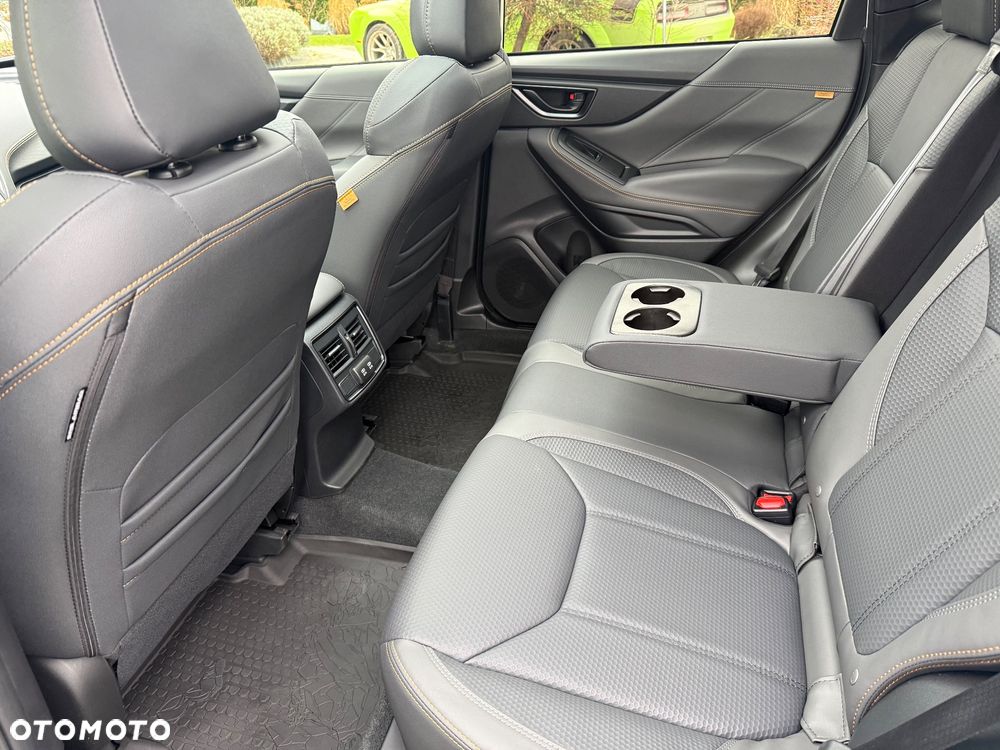 Subaru Forester 2.0 i Exclusive Special (EyeSight) Lineartronic - 27