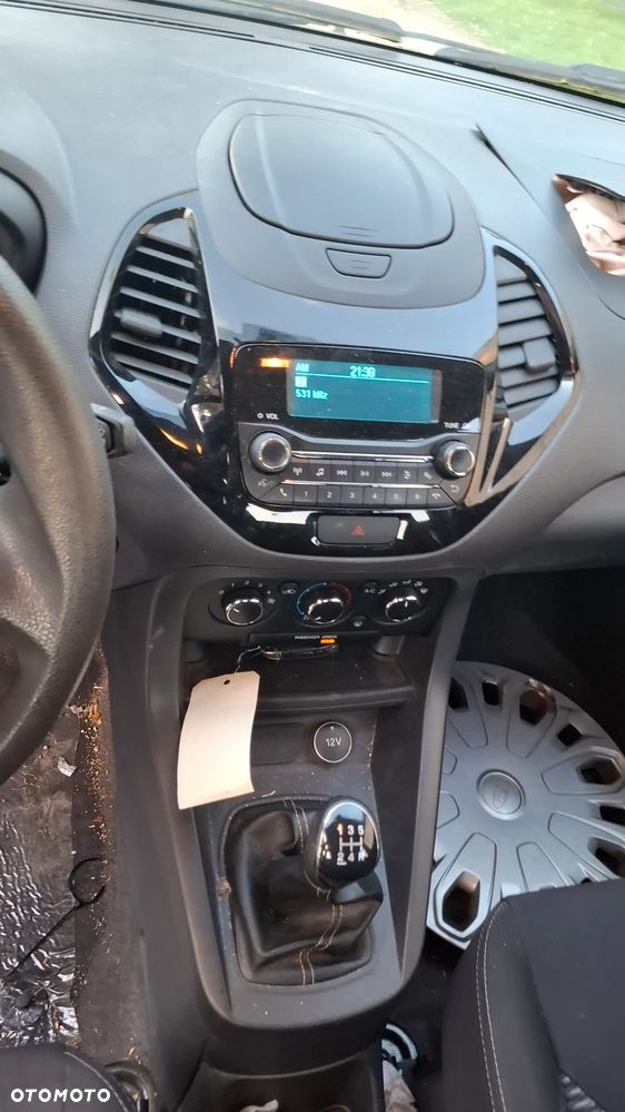 Ford KA 1.2 Trend - 13