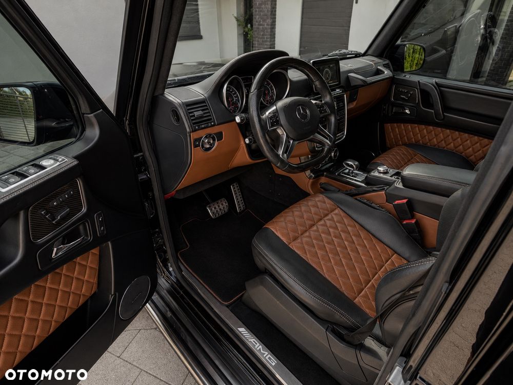 Mercedes-Benz Klasa G AMG 63 AMG SPEEDSHIFT 7G-TRONIC - 24