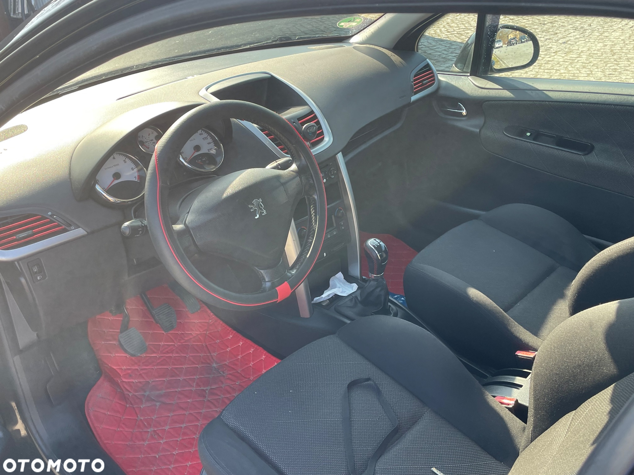Peugeot 207 1.6 THP Platinum - 11