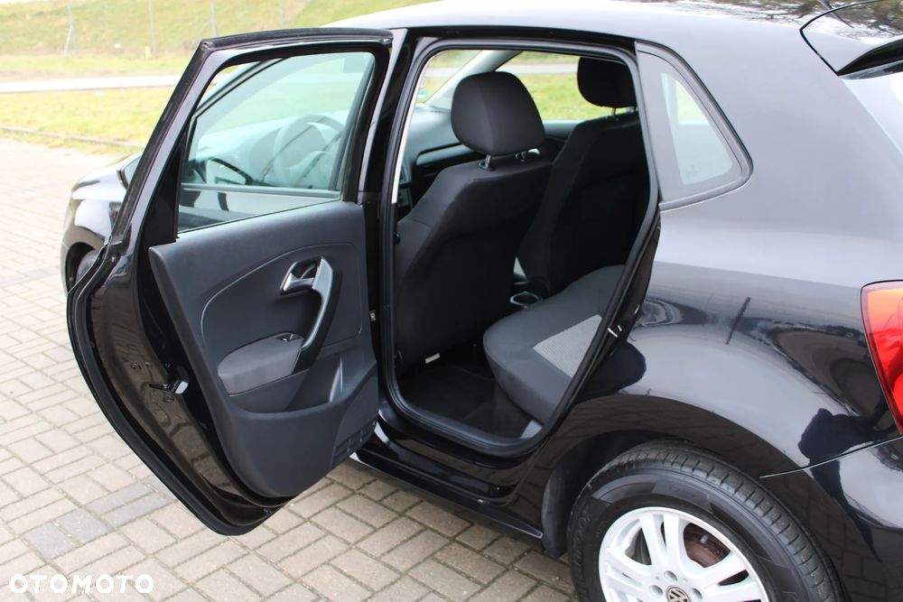Volkswagen Polo 1.4 Comfortline - 26