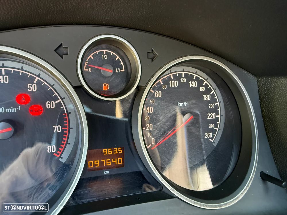 Opel Astra Cabrio TwinTop 1.6 - 16