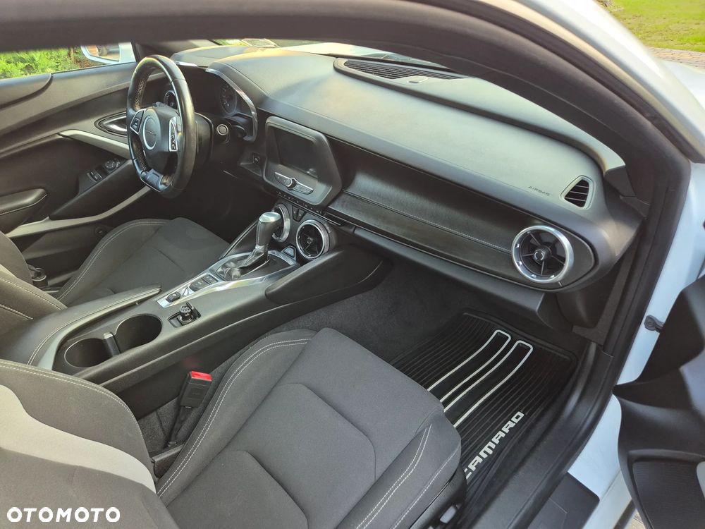 Chevrolet Camaro - 3