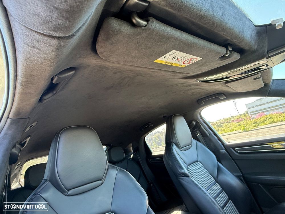 Porsche Cayenne Coupé - 36