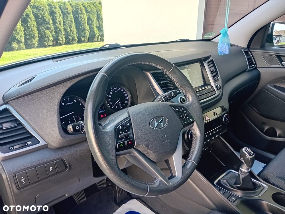 Hyundai Tucson 1.6 Turbo 2WD Style - 25