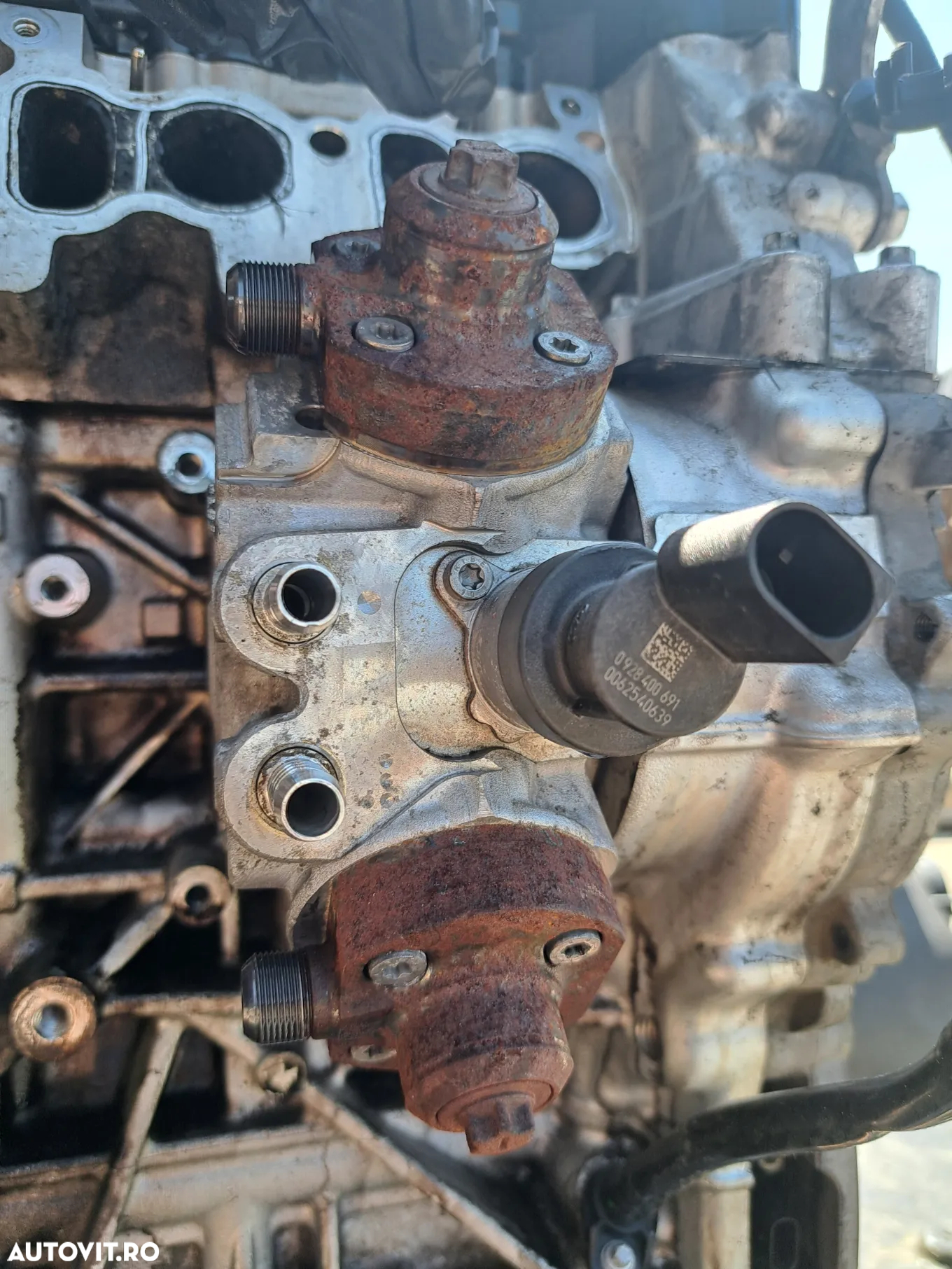 Pompa inalta presiune Rampa injectoare Injectoare originale BMW 245cp E90 LCI E91 LCI E92+LCI E93+LCI F07 F10 F11 F01 F02 E70 LCI E71 - 2