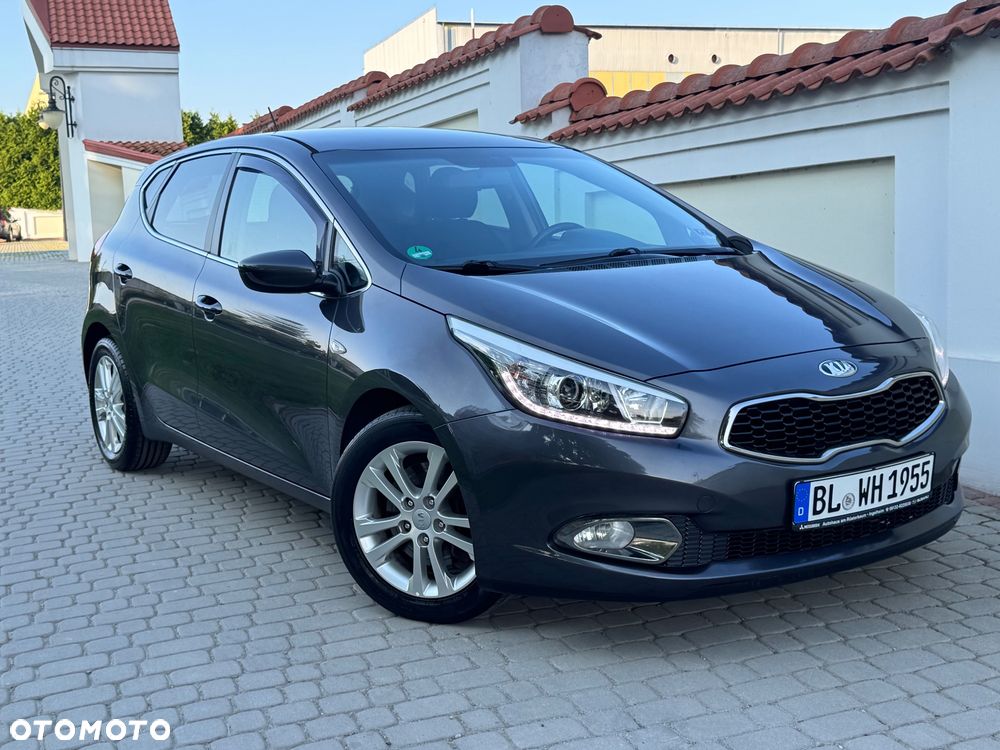 Kia Ceed - 7
