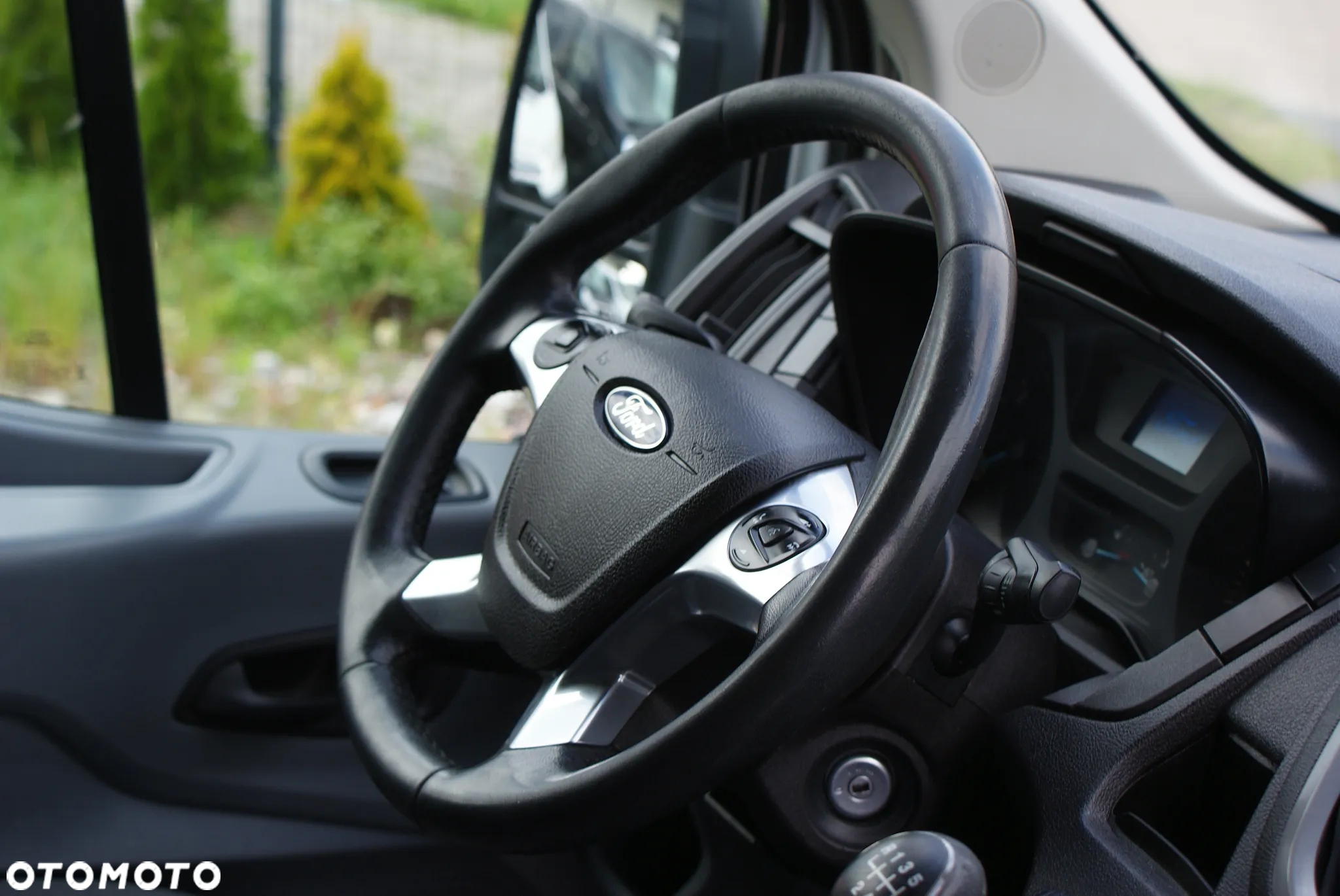Ford Transit - 9