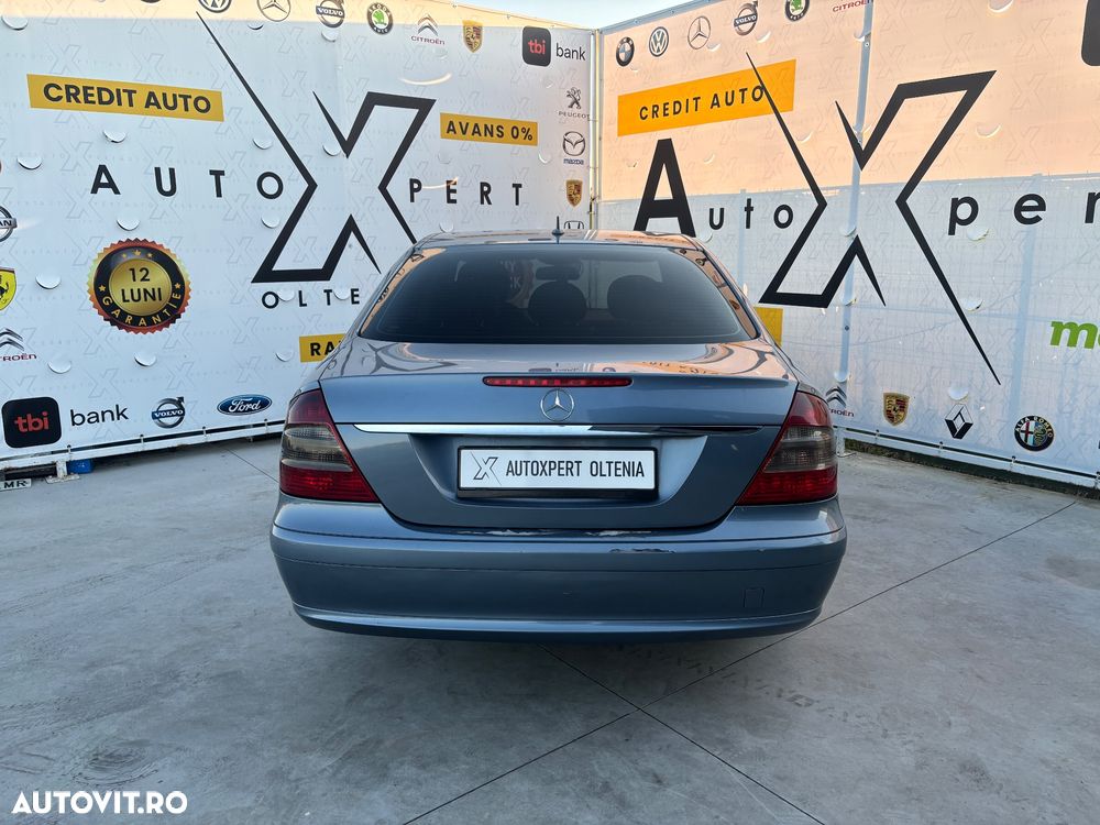 Mercedes-Benz E 220 CDI - 5