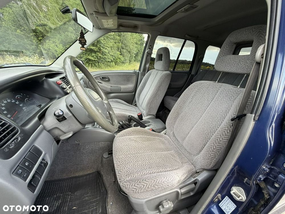 Suzuki Grand Vitara - 18