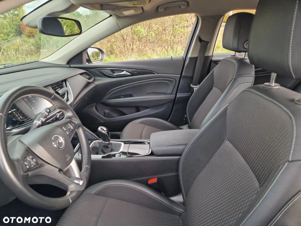 Opel Insignia 1.6 CDTI Enjoy S&S - 10