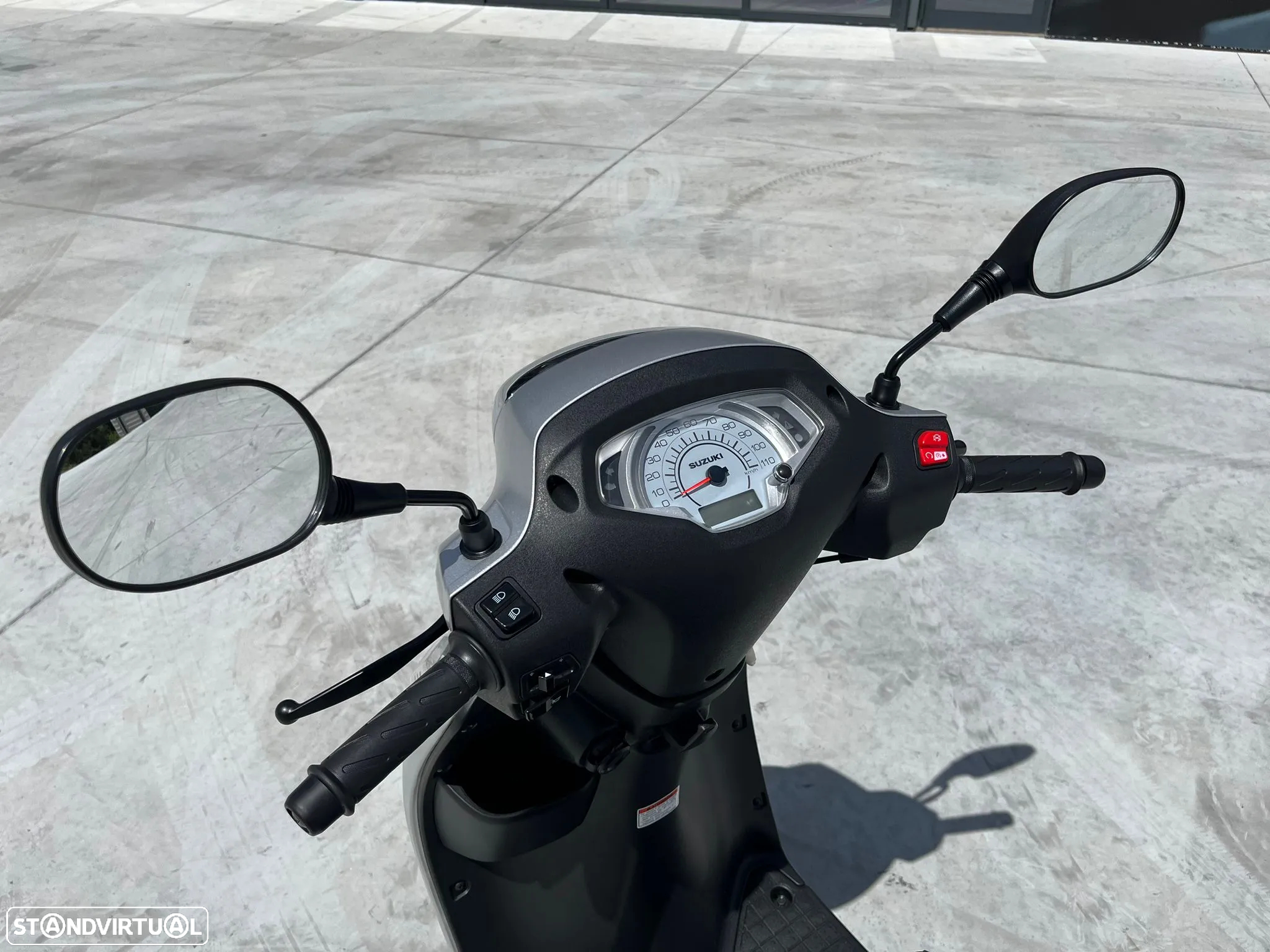 Suzuki Adress 125 - 13