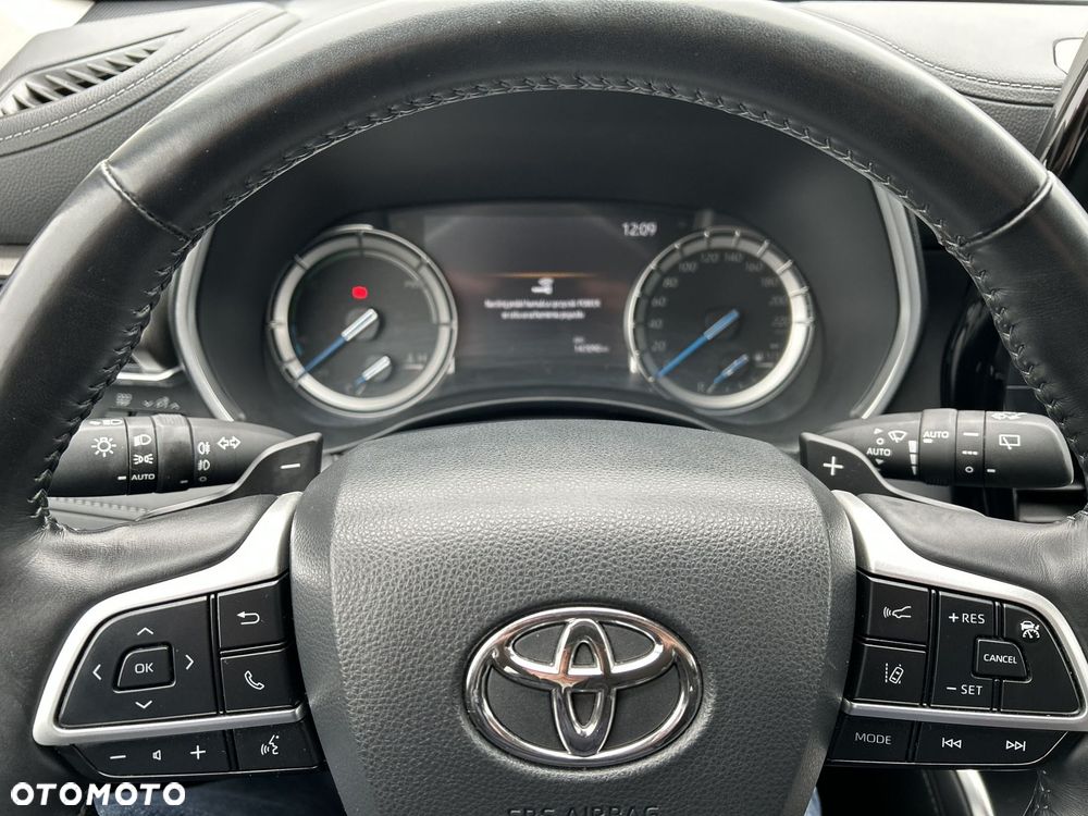 Toyota Highlander - 11