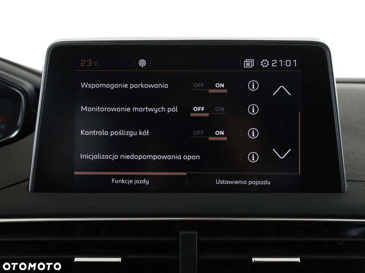Peugeot 5008 1.5 BlueHDi Allure S&S - 28