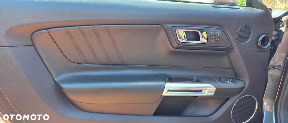 Ford Mustang 2.3 EcoBoost - 10