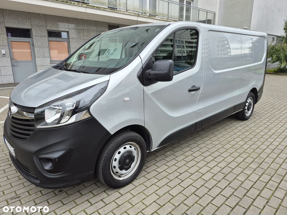 Opel Vivaro - 9