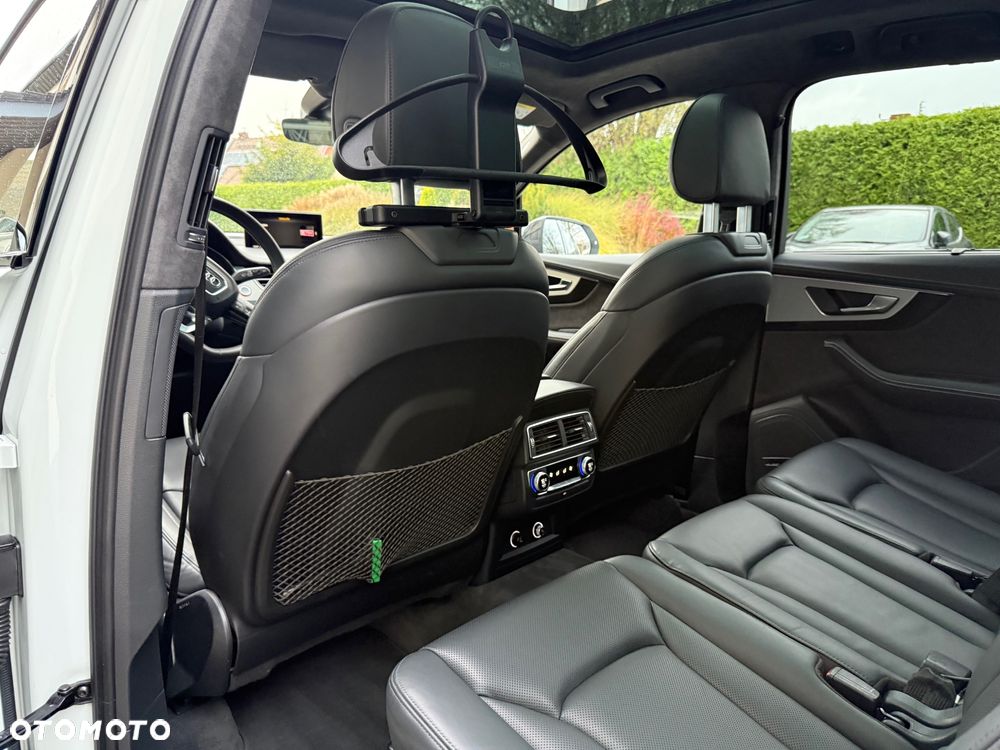 Audi SQ7 4.0 TDI Quattro Tiptronic - 16