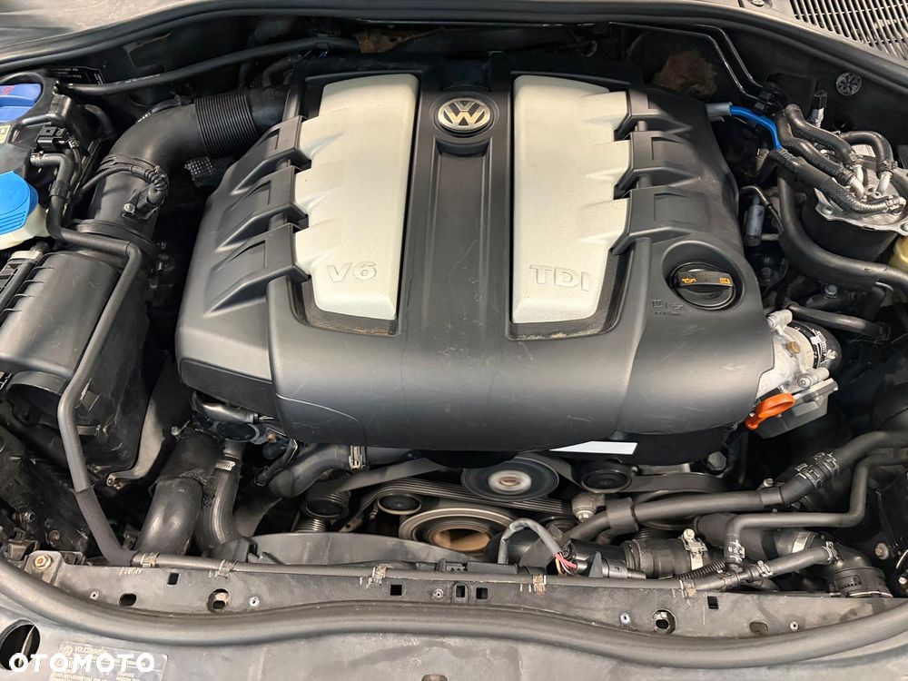 Volkswagen Touareg 3.0 V6 TDI Tiptr - 20