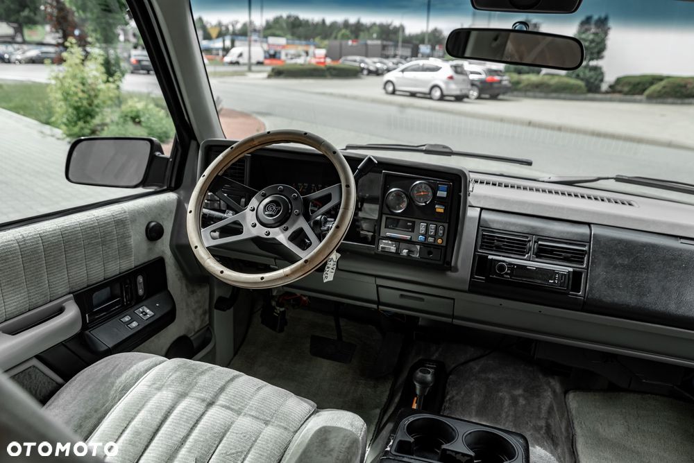Chevrolet Blazer - 24