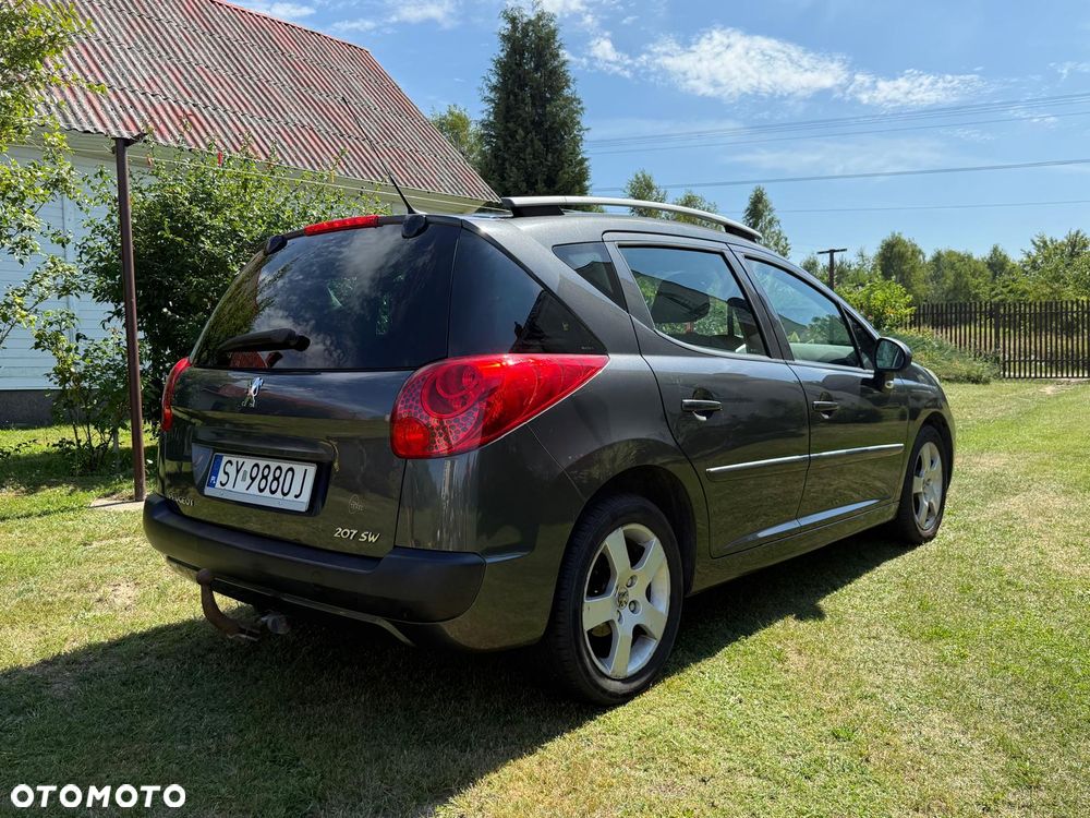 Peugeot 207 - 2