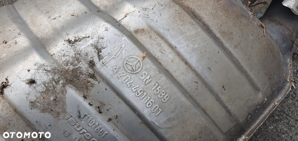 Mercedes Benz C W204 2.2 CDI tłumik z końcówką wydechu A2044911601 - 2