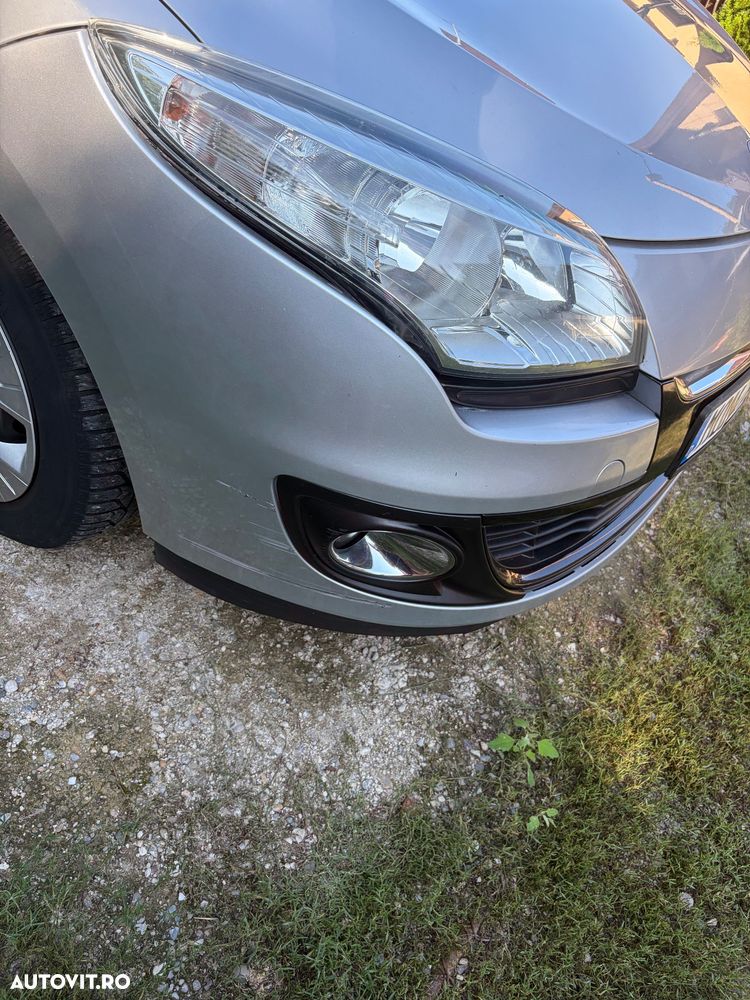 Renault Megane 1.5 dCi Dynamique - 8
