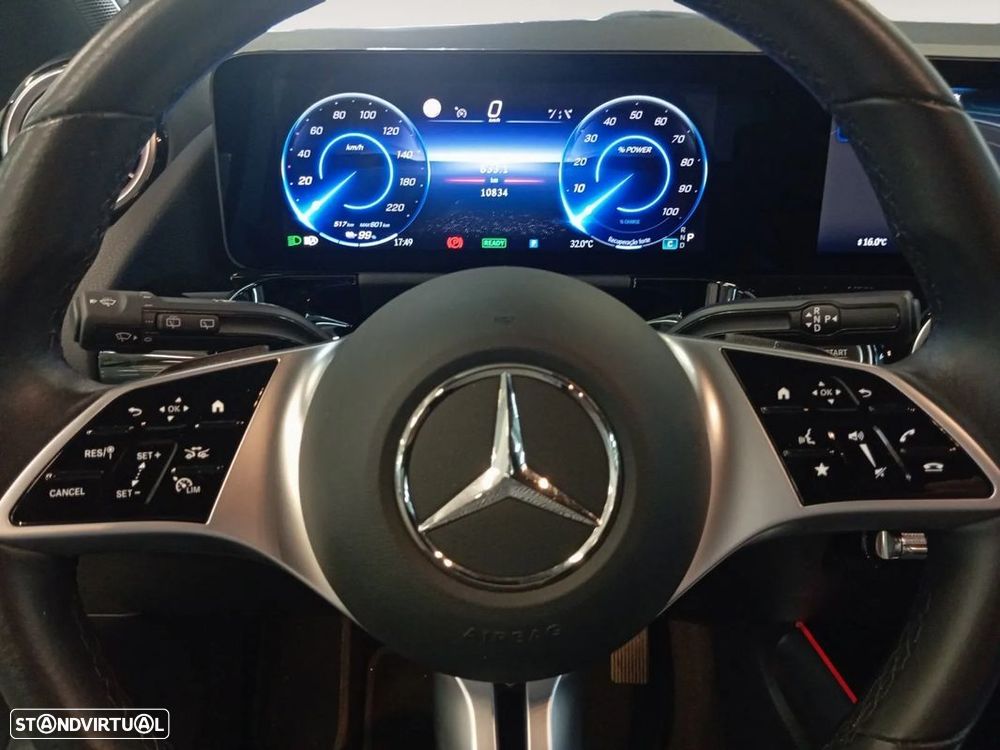 Mercedes-Benz EQA 250+ AMG Line - 13